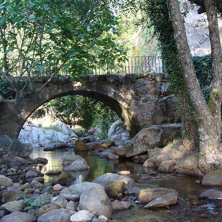 Apartamentos Rurales Manolo Casas del Monte Екстер'єр фото