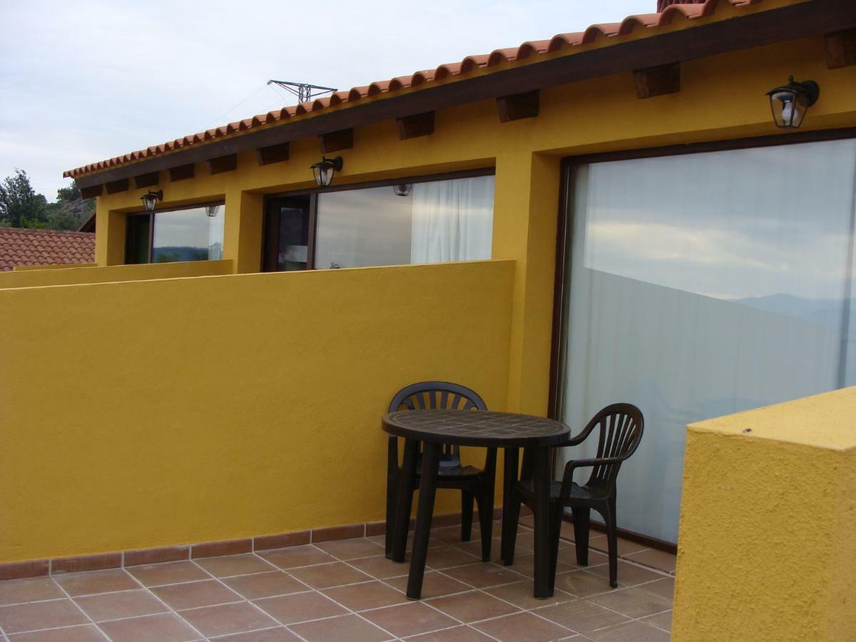 Apartamentos Rurales Manolo Casas del Monte Екстер'єр фото