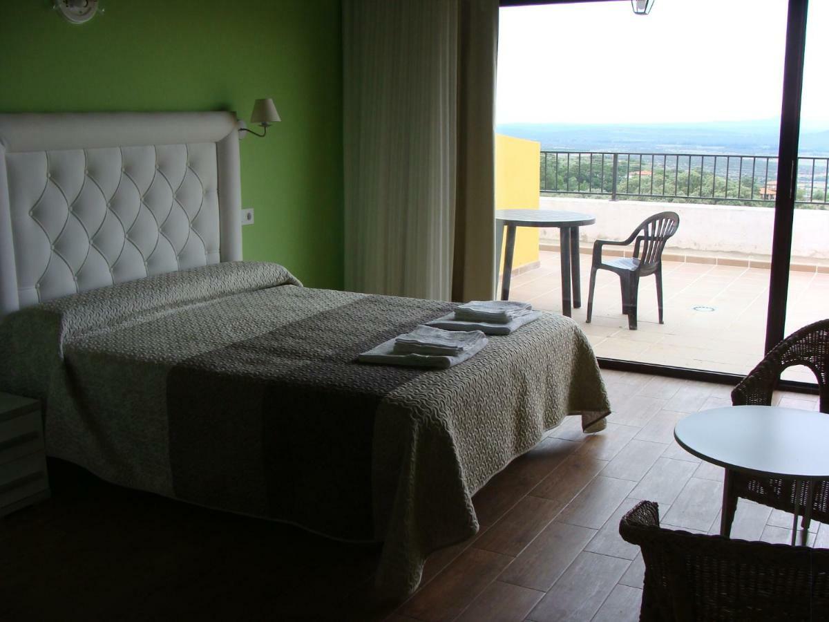 Apartamentos Rurales Manolo Casas del Monte Екстер'єр фото